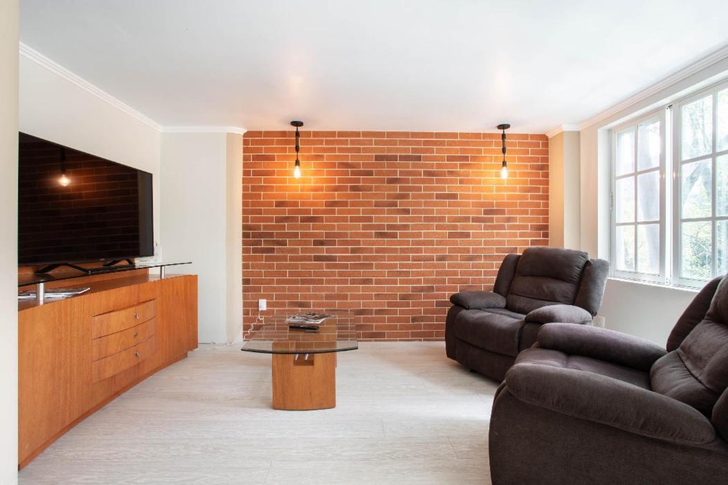 Suites Liverpool Мексико Сити Екстериор снимка