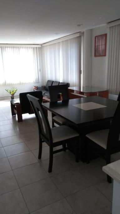 Suites Liverpool Мексико Сити Екстериор снимка